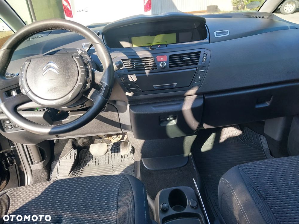 Citroën C4 Picasso 1.6 e-HDi FAP EGS6 Exclusive - 11
