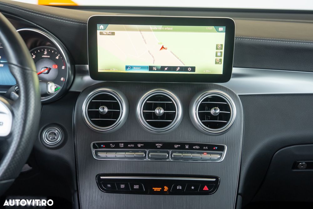 Mercedes-Benz GLC 300 de 4Matic 9G-TRONIC - 23
