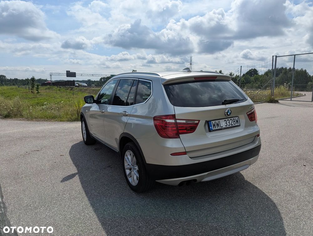 BMW X3 28i xDrive - 18