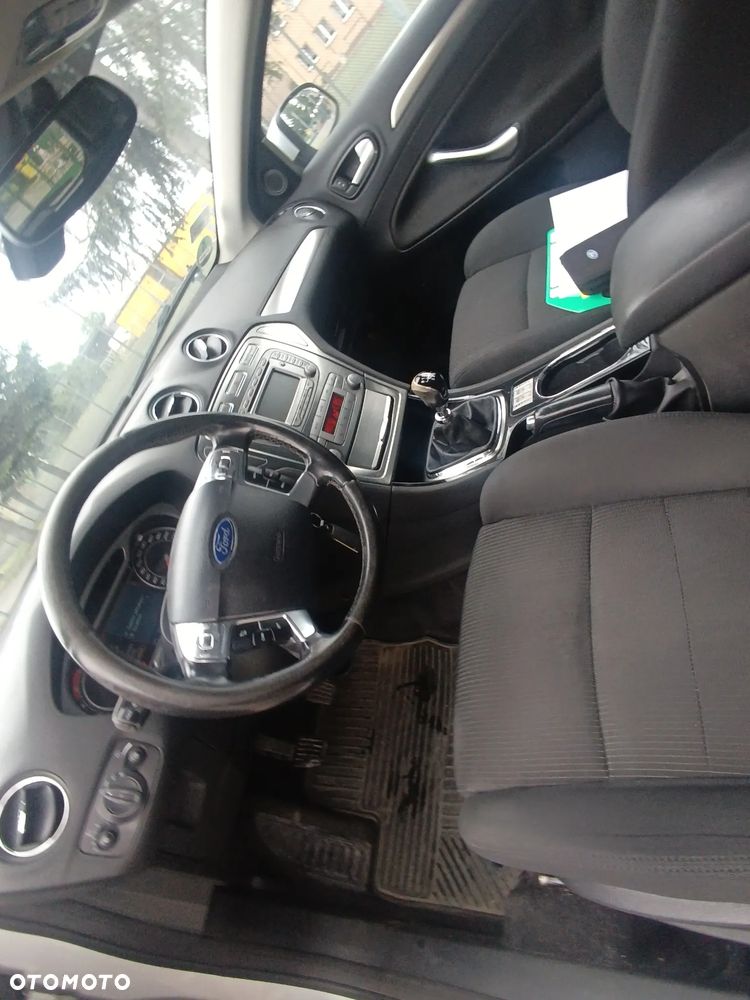 Ford Mondeo 2.0 TDCi Business Edition - 15