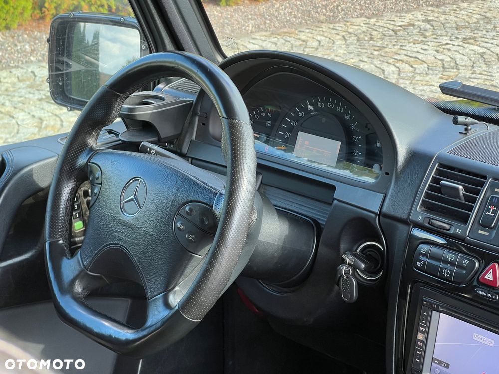 Mercedes-Benz Klasa G 400 CDI - 13