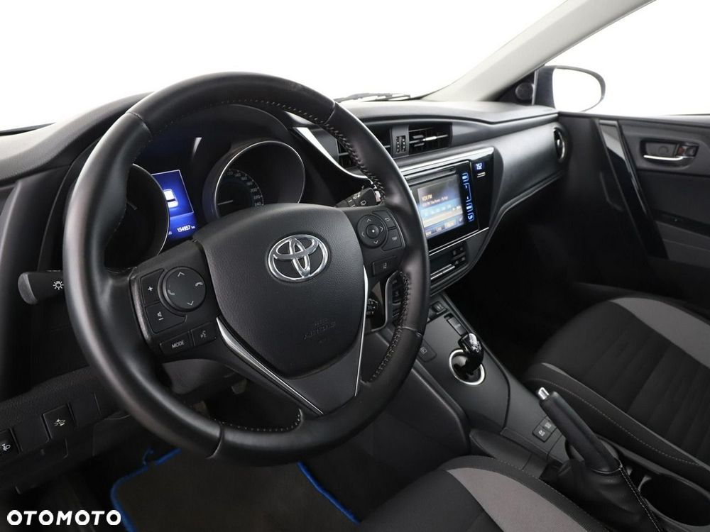 Toyota Auris Hybrid 135 Active - 15