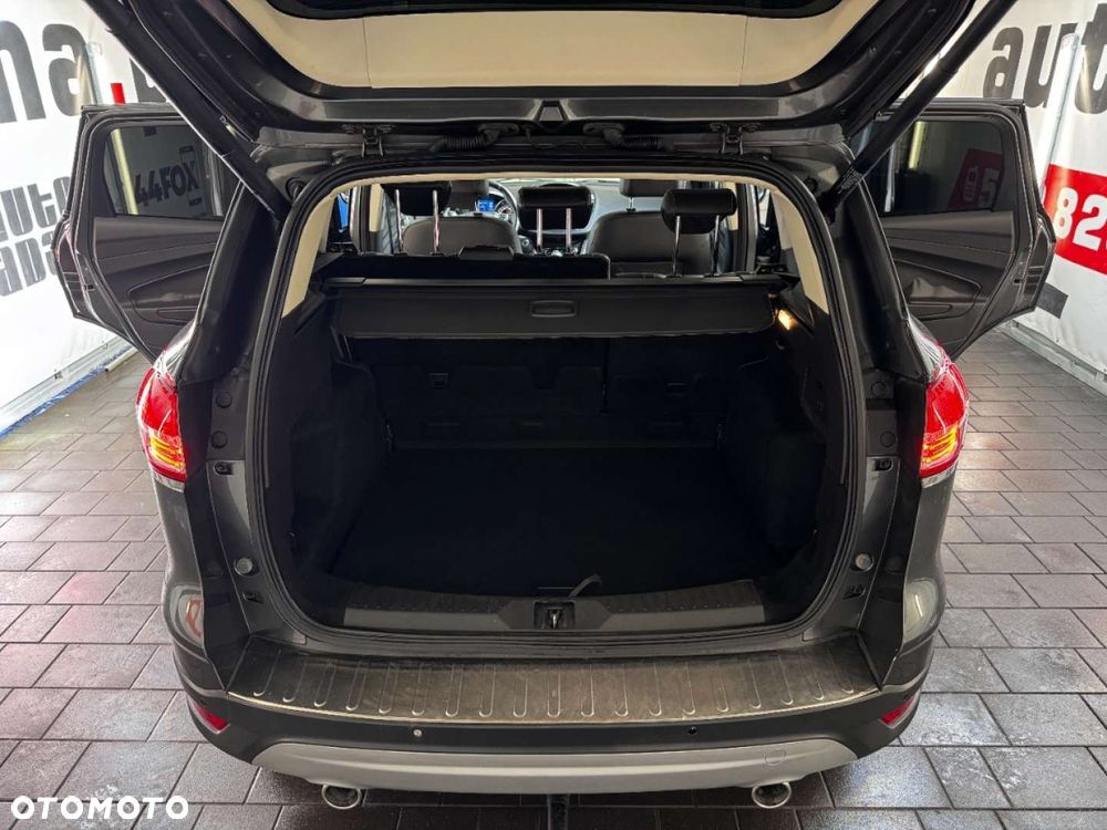 Ford Kuga - 35