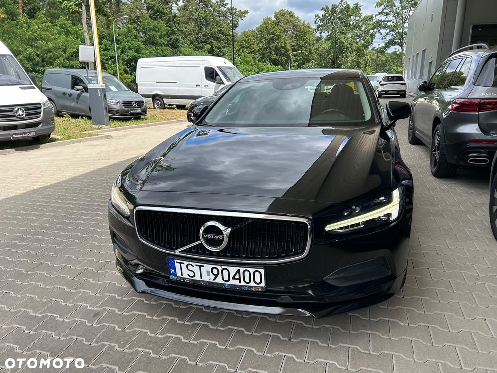 Volvo S90 D4 Momentum - 25