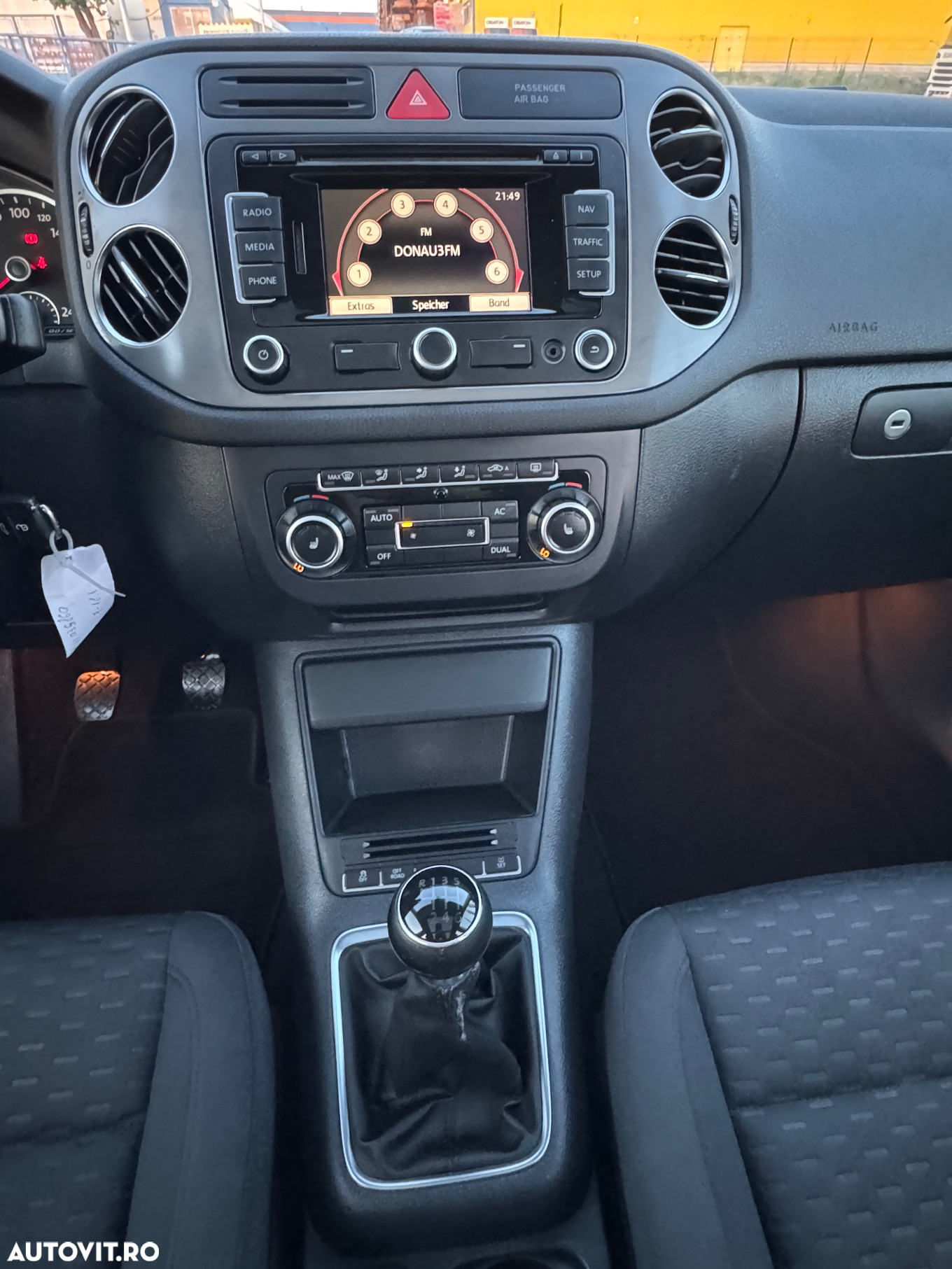 Volkswagen Tiguan 2.0 TDI 4Motion Trend & Fun - 13