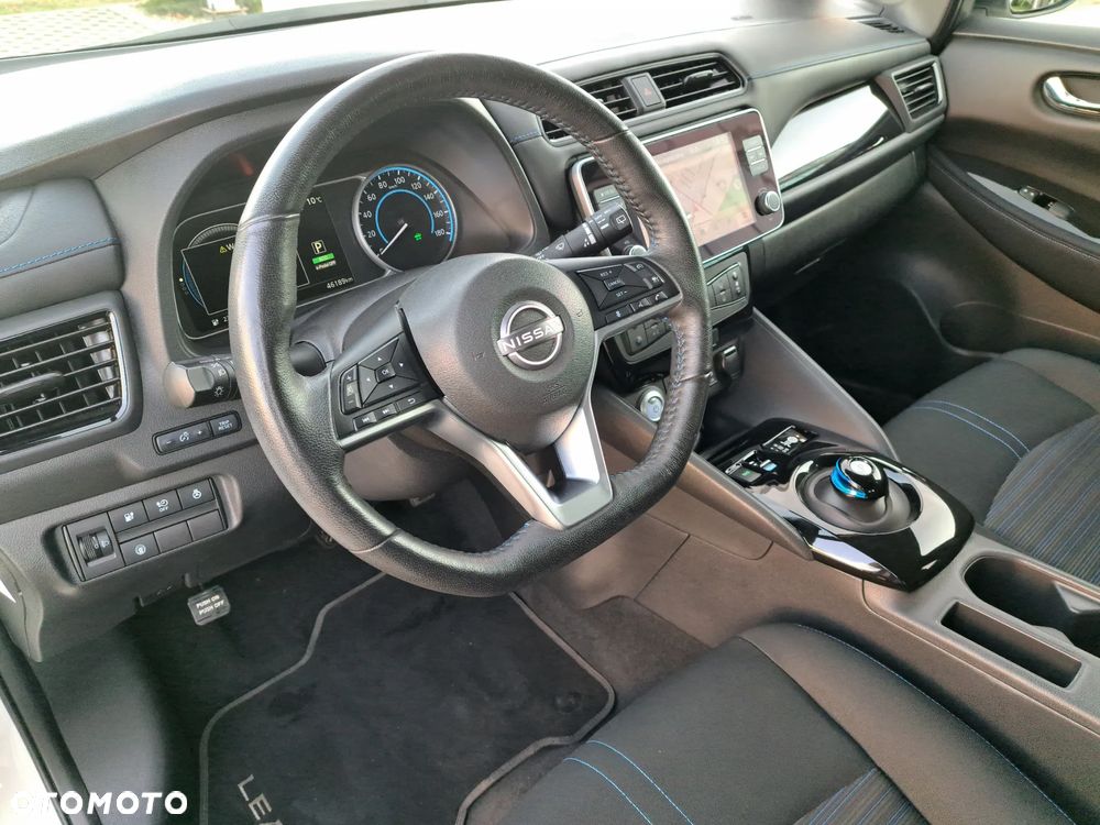 Nissan Leaf 40kWh N-Connecta - 12