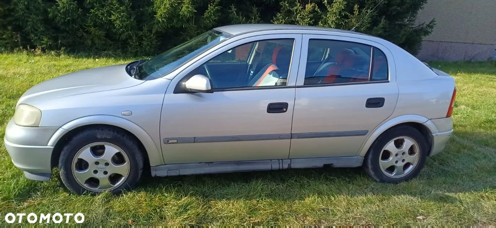 Opel Astra - 2