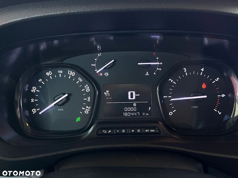 Opel Vivaro Long 3,0t Enjoy (bryg.) - 25
