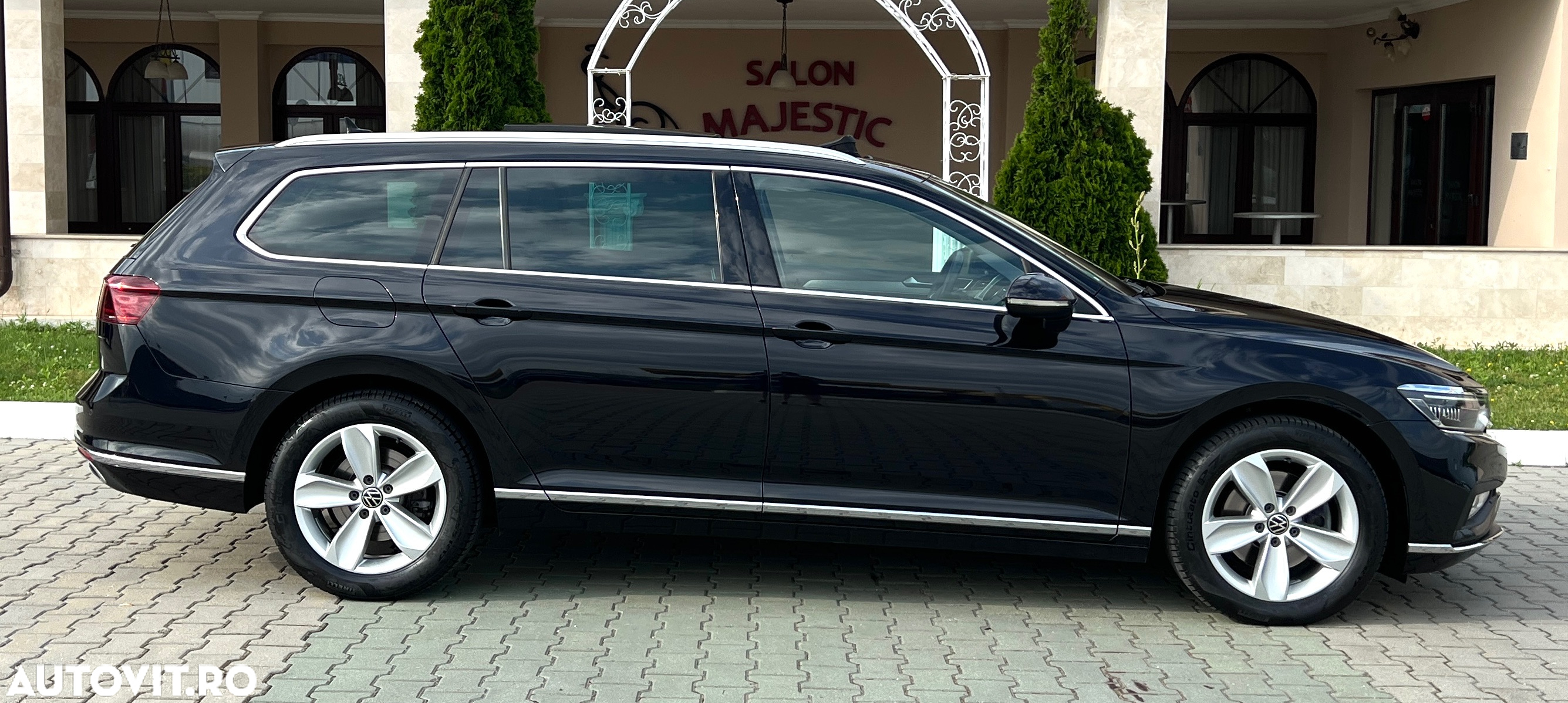 Volkswagen Passat Variant 2.0 TDI DSG Elegance - 26