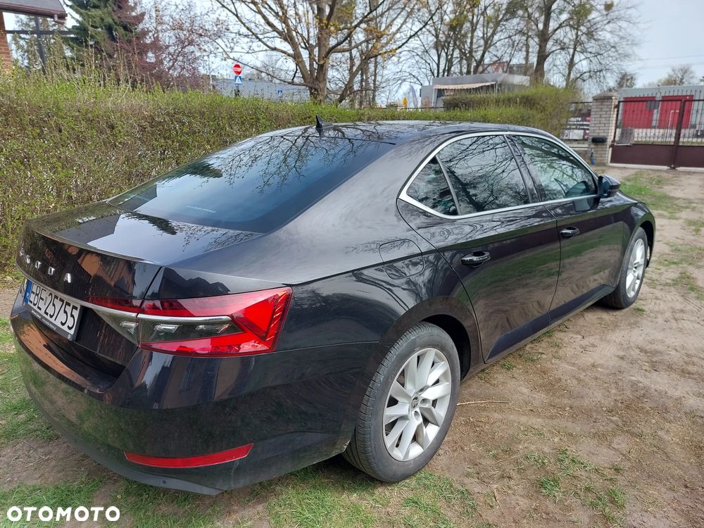 Skoda Superb 2.0 TSI Ambition DSG - 2