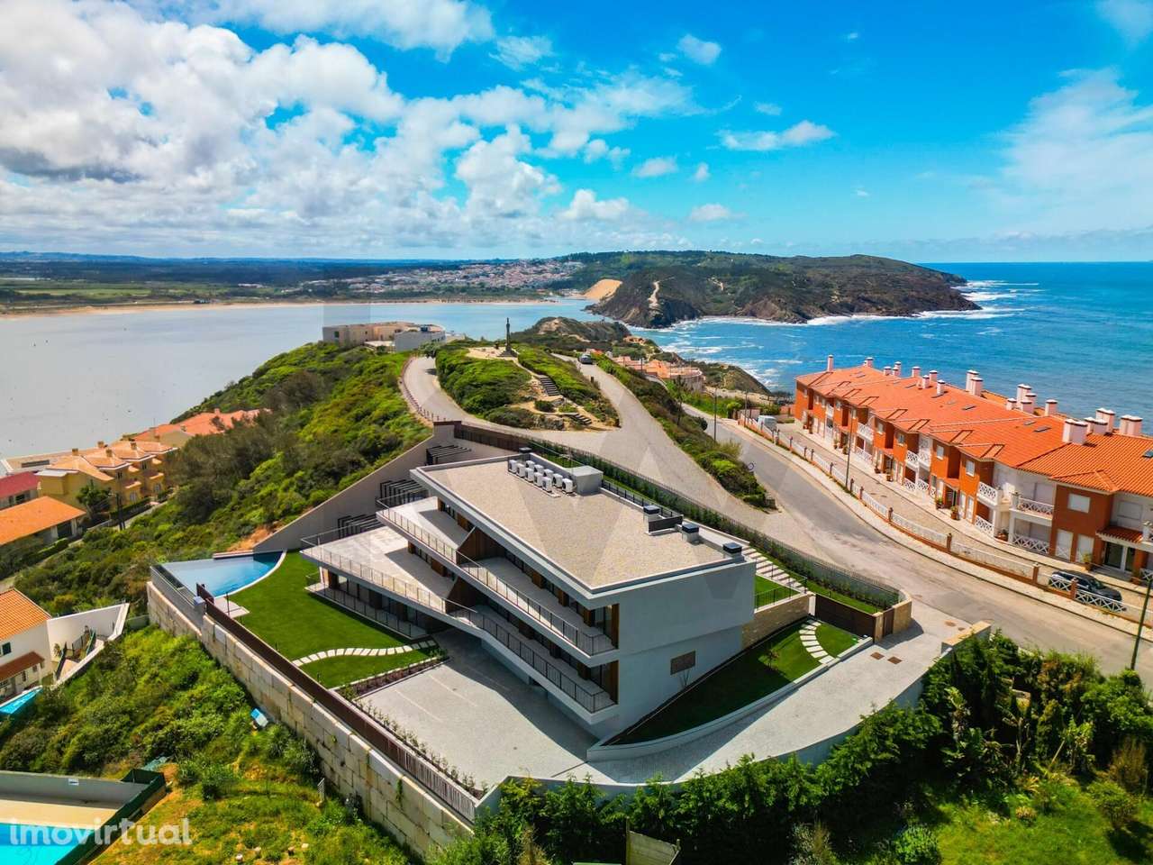 Acima de tudo. Com vista para tudo. - Grande imagem: 2/26