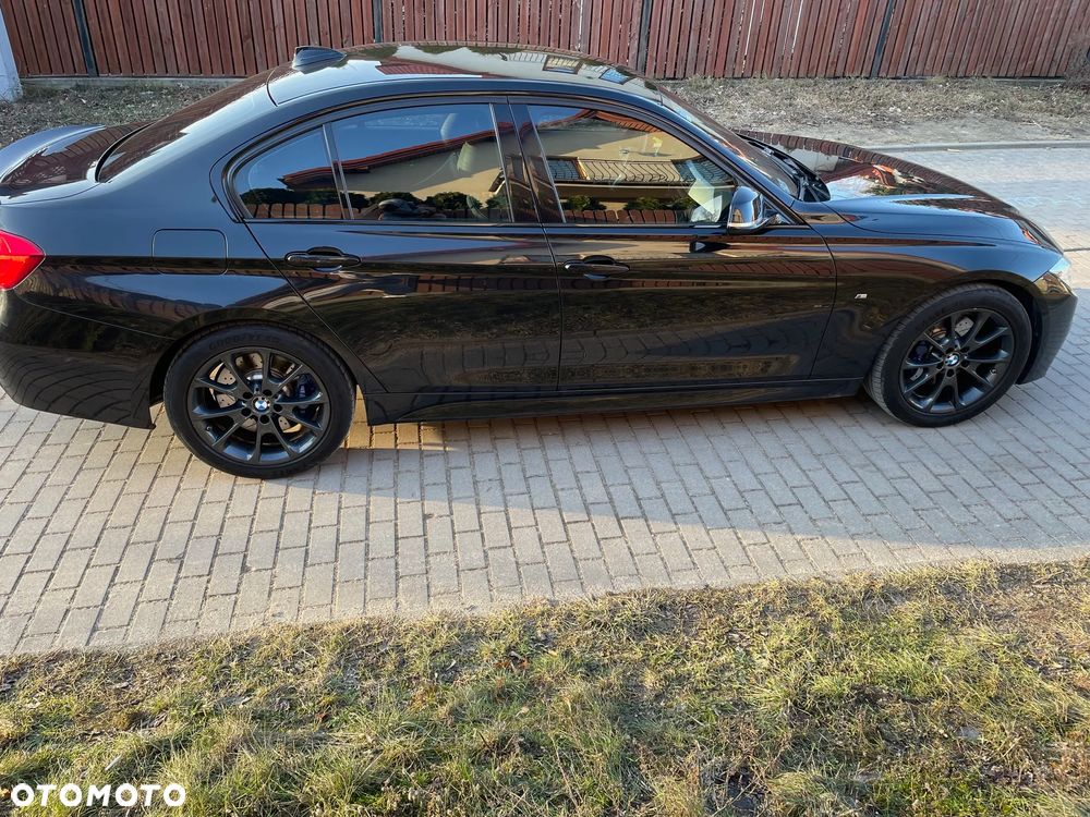 BMW Seria 3 330i M Sport Shadow - 7