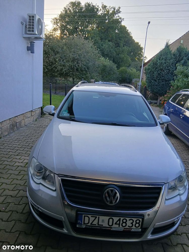 Volkswagen Passat 2.0 TDI Comfortline - 12