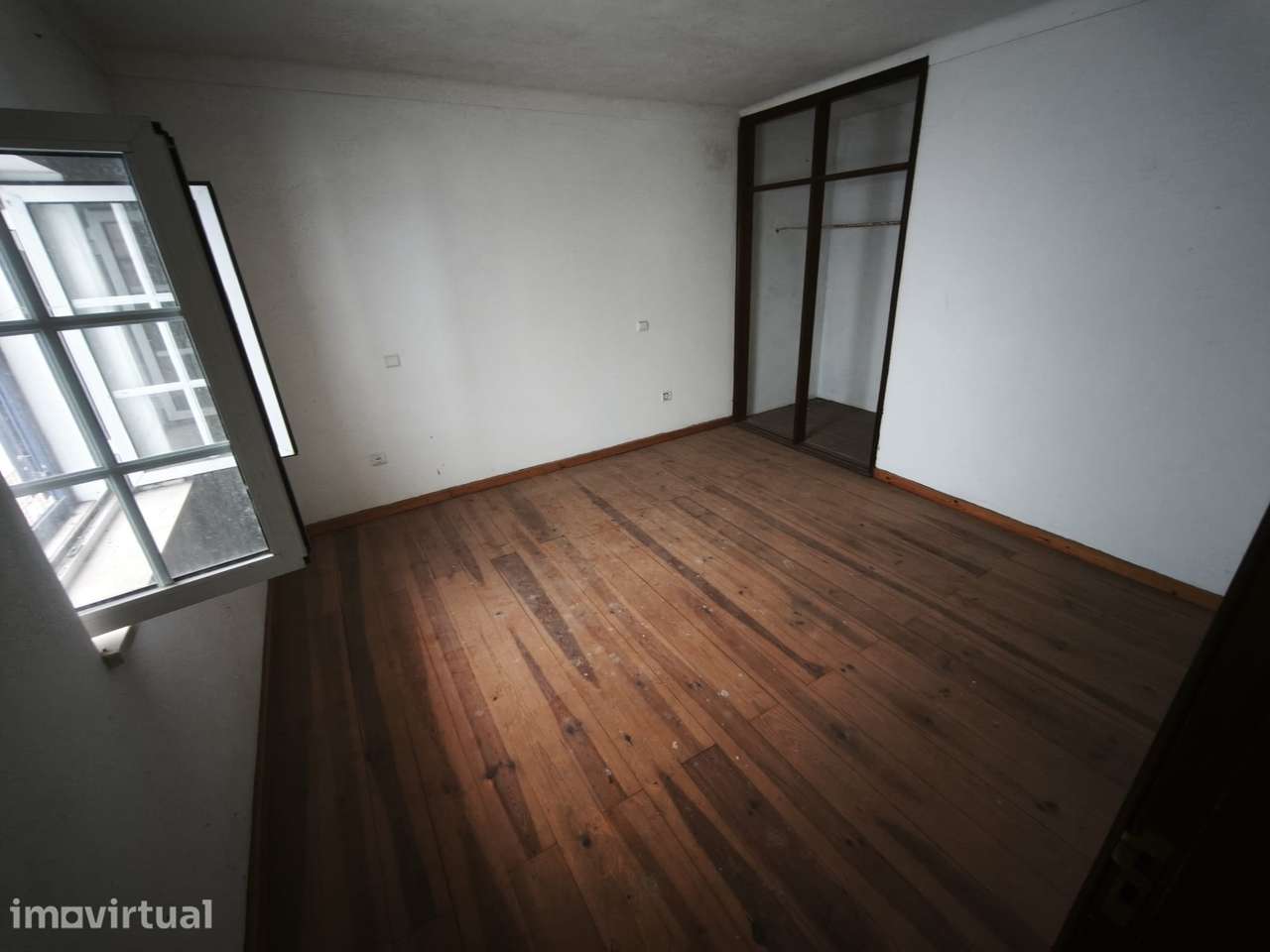 Casa em 4 pisos, para remodelar, em Lorvão, Penacova, Coimbra - Grande imagem: 5/20