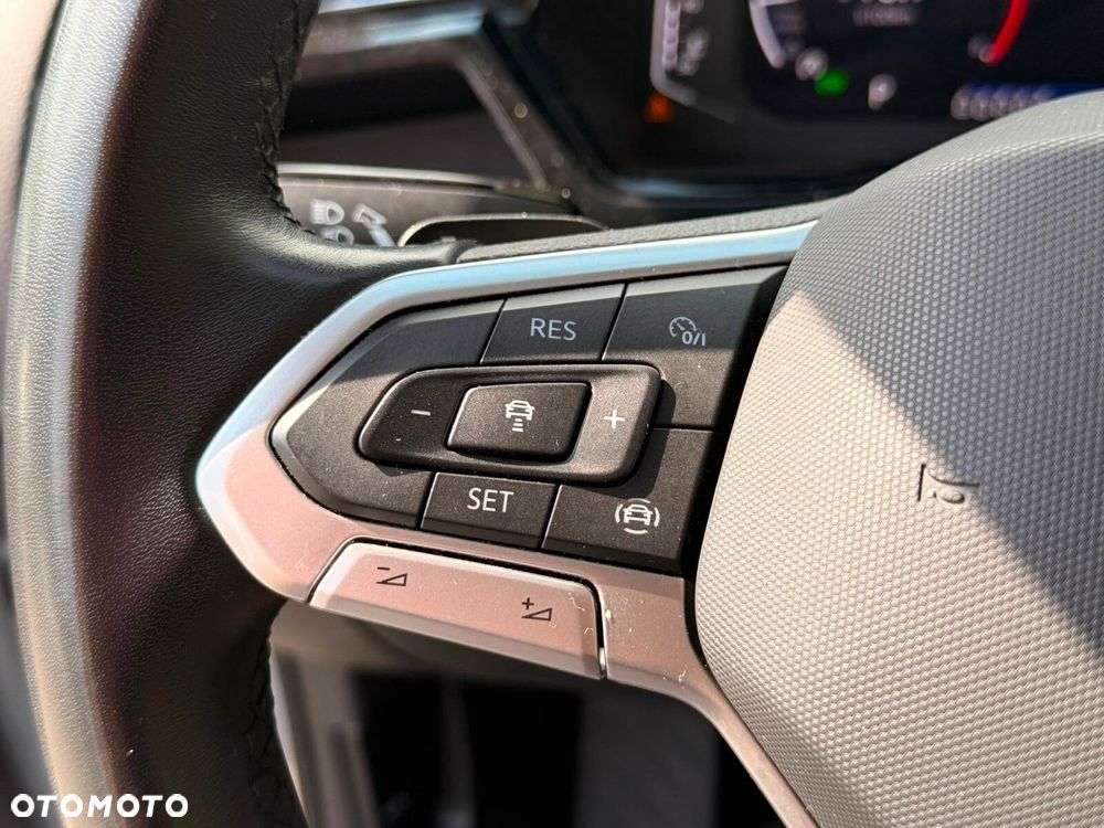 Volkswagen Touran 1.5 TSI EVO Highline DSG - 20