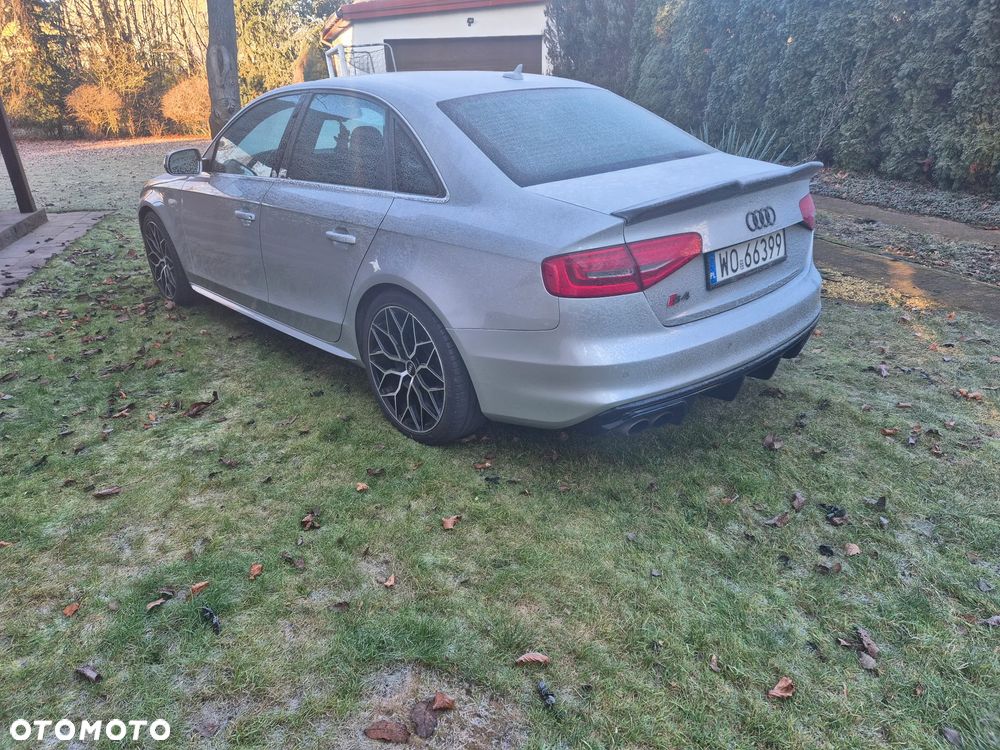 Audi S4 Limousine - 2