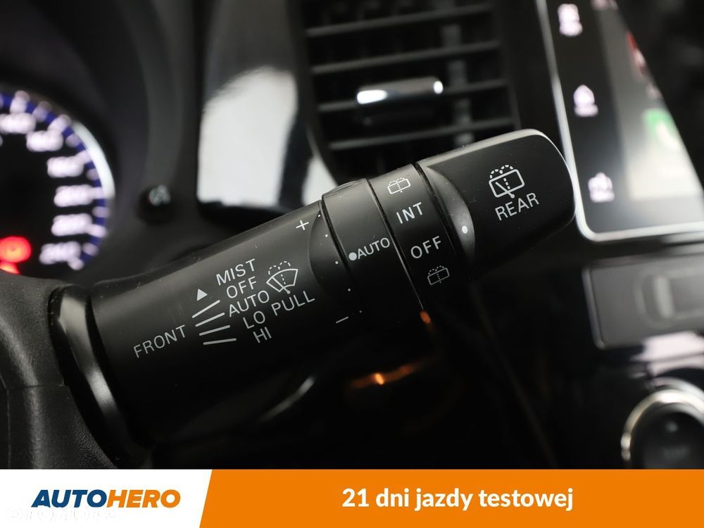 Mitsubishi Outlander - 27