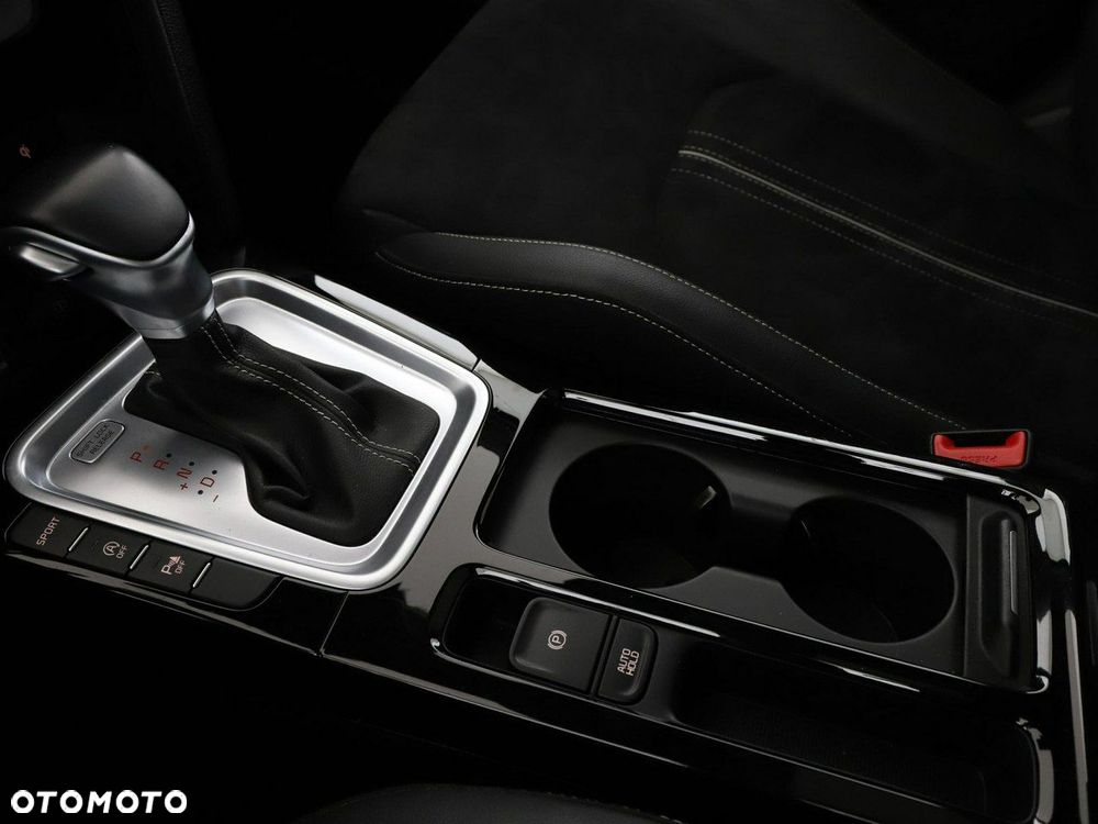 Kia ProCeed 1.4 T-GDI DCT7 OPF GT LINE - 31