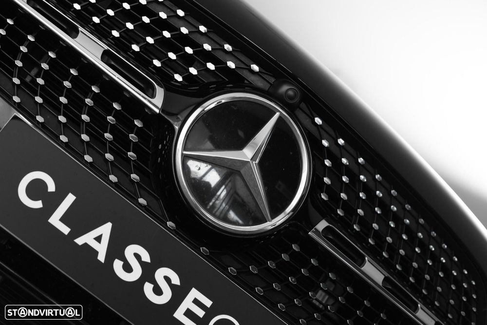 Mercedes-Benz GLA 250 e 8G-DCT AMG Line - 11