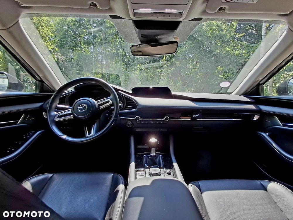 Mazda 3 2.0 mHEV Exclusive Line - 11