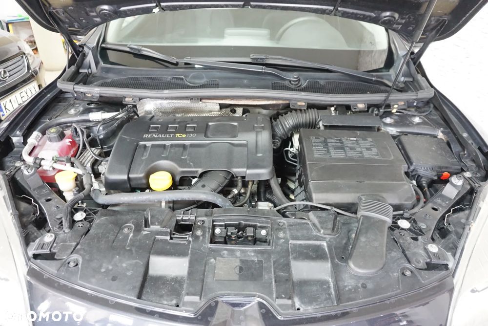 Renault Megane TCe 130 Night and Day - 14