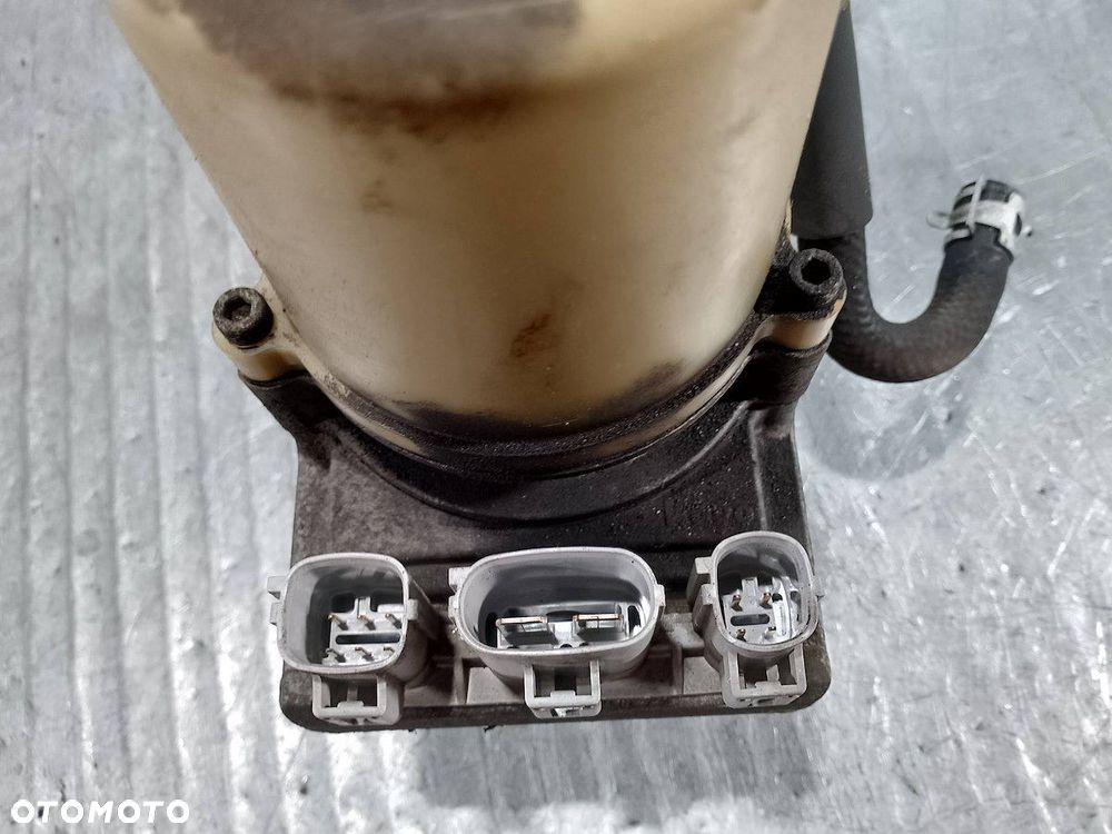 POMPA WSPOMAGANIA ELEKTRYCZNA MAZDA 3 2.0 16V - 6