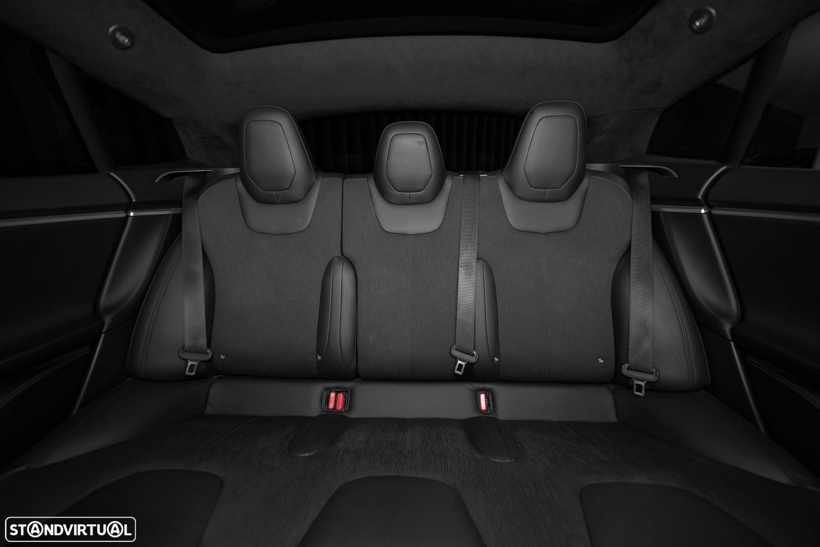 Tesla Model S 75 - 39