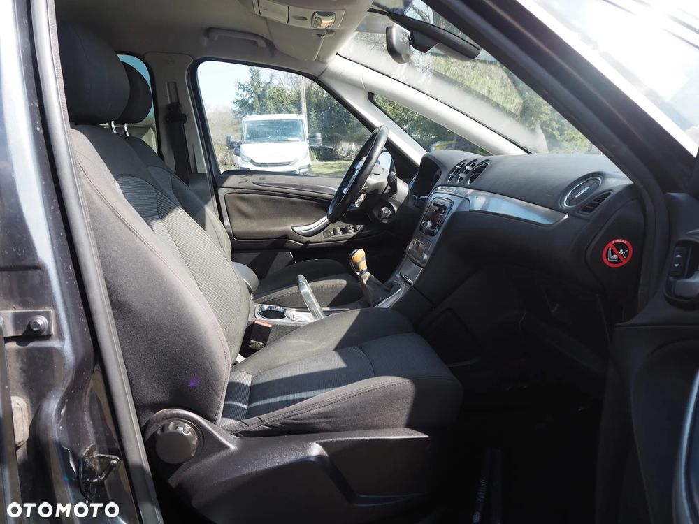 Ford S-Max 2.0 Viva Titanium - 4