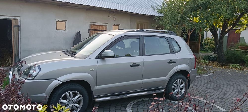 Hyundai Tucson - 2