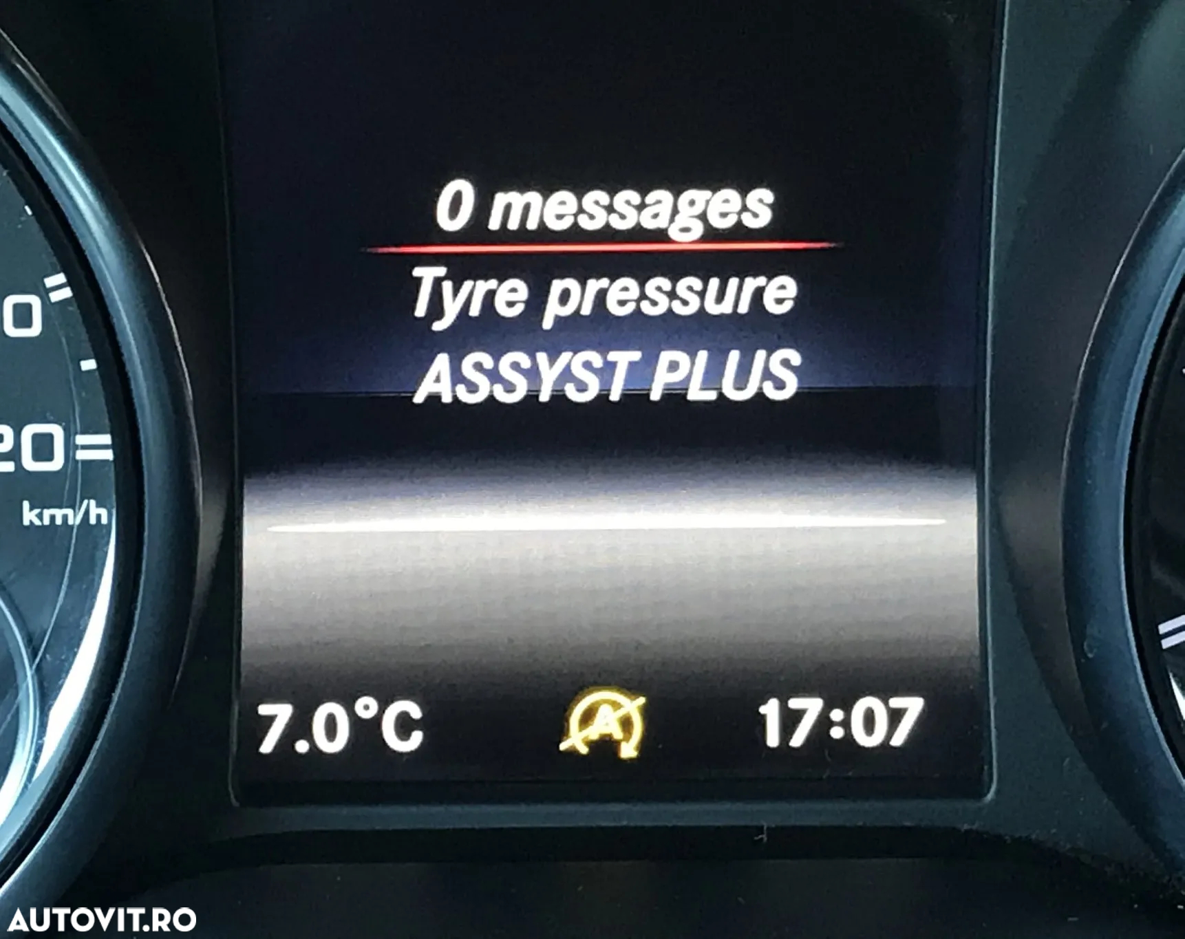 Mercedes-Benz CLA AMG 45 4Matic 7G-DCT - 33