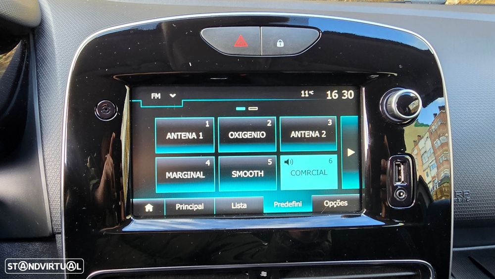 Renault Clio Sport Tourer 0.9 TCe Limited - 24