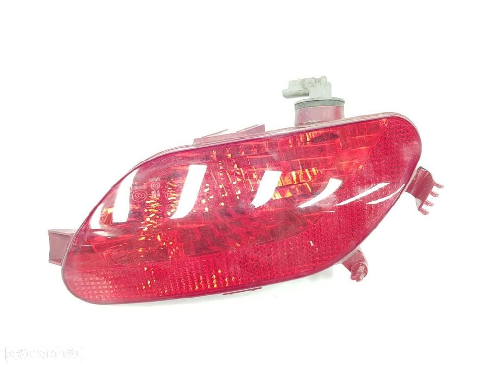 FAROLIM TRASEIRO ESQUERDO DS 4 - 1