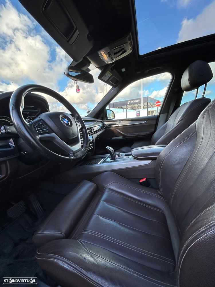 BMW X5 25 d sDrive Comfort 7L — fotografia 26