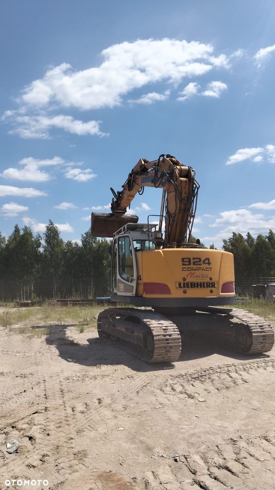 Liebherr Compact 924 - 12