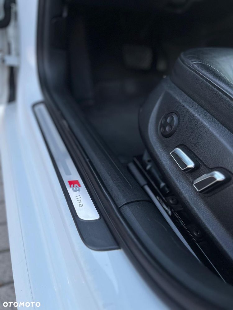 Audi A4 Limousine 2.0 TFSI Quattro S tronic - 15