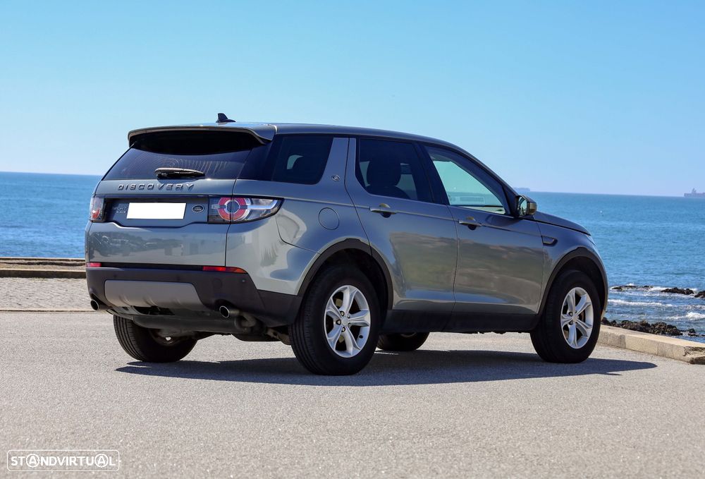 Land Rover Discovery Sport 2.0 TD4 HSE Auto - 11