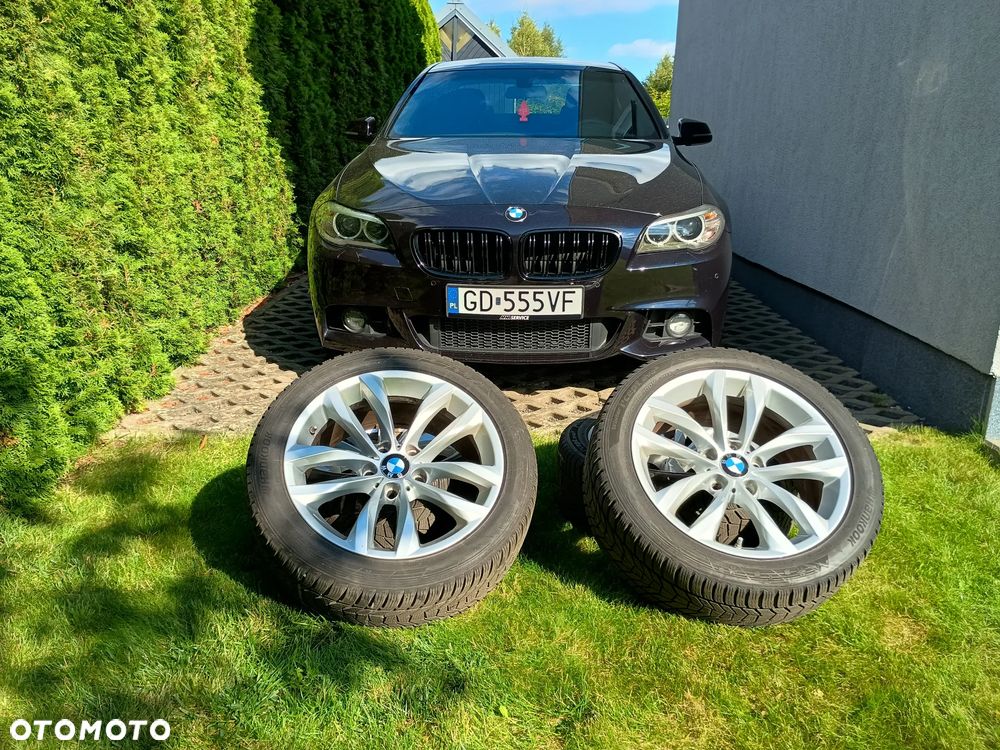 BMW Seria 5 525d xDrive - 15