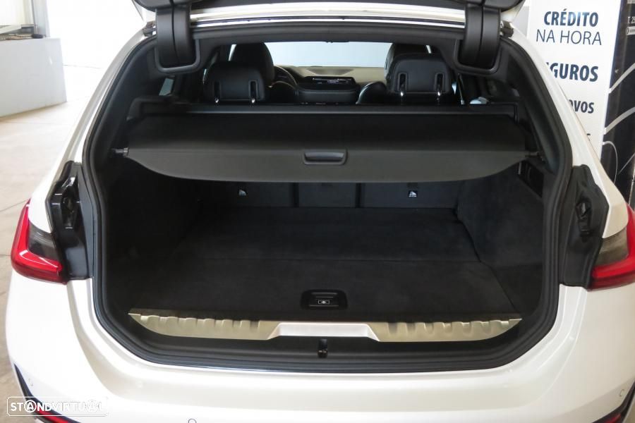 BMW 320 e Corporate Edition Auto - 30