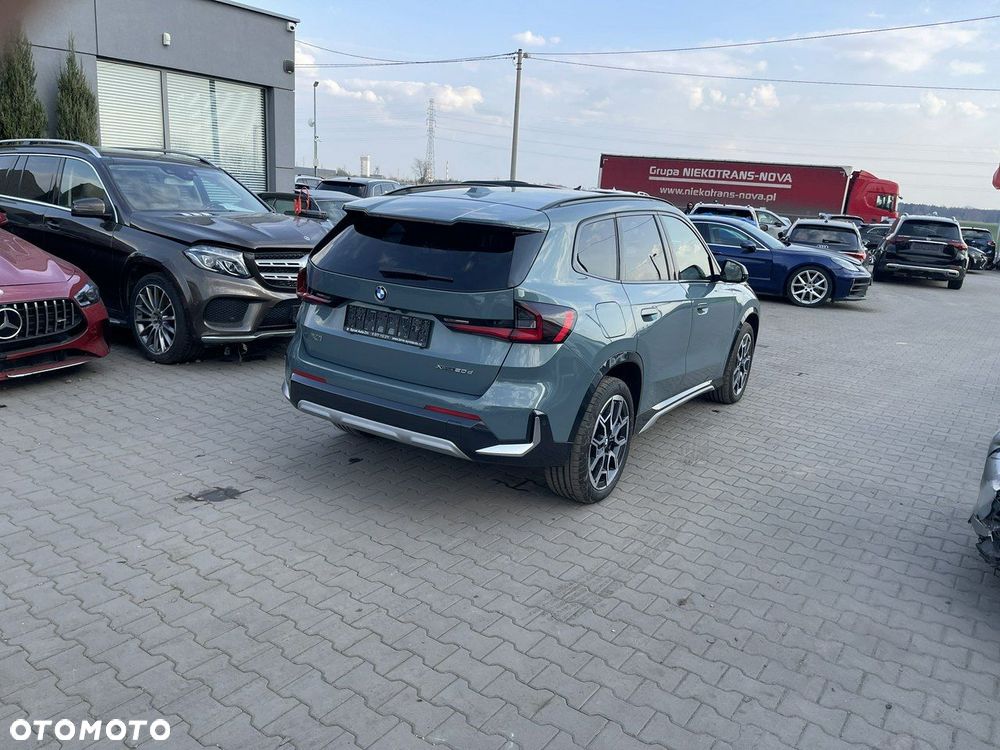 BMW X1 xDrive18d xLine - 2