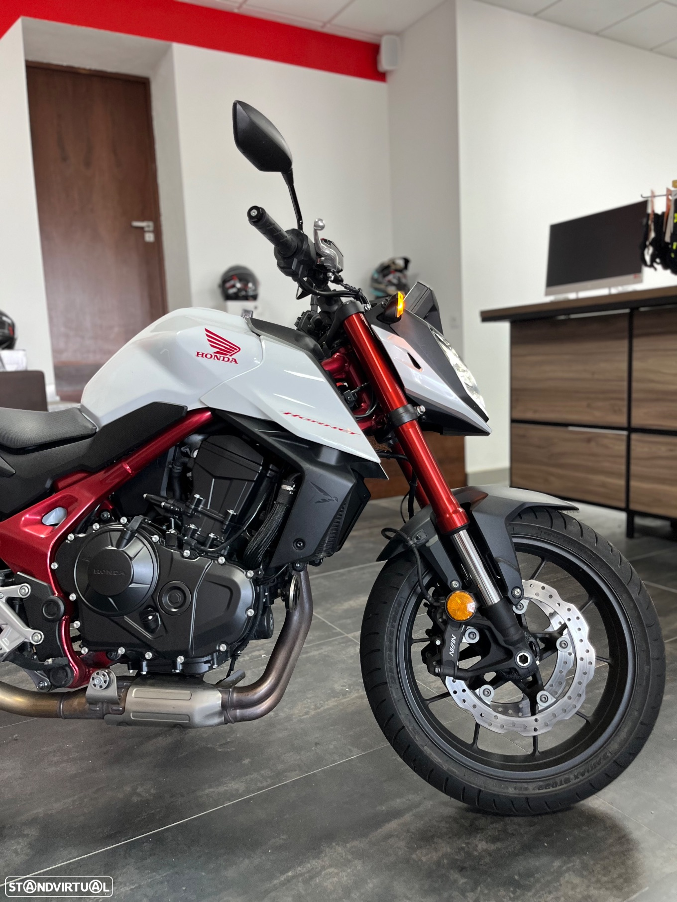 Honda Hornet - 4