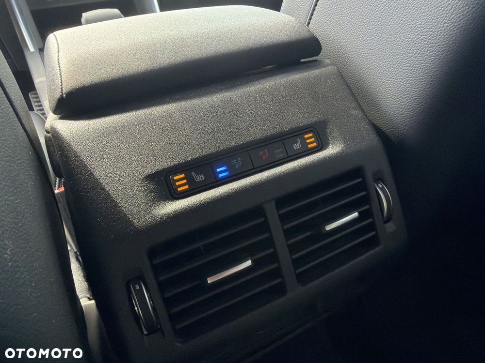 Land Rover Discovery Sport - 29