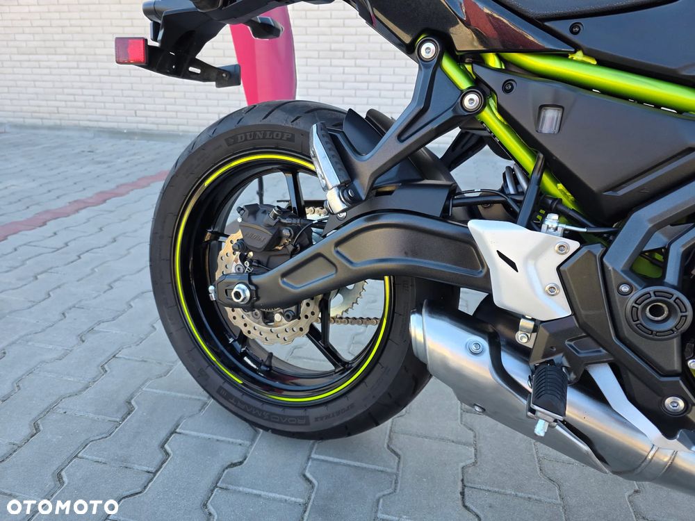 Kawasaki Z 650 - 15