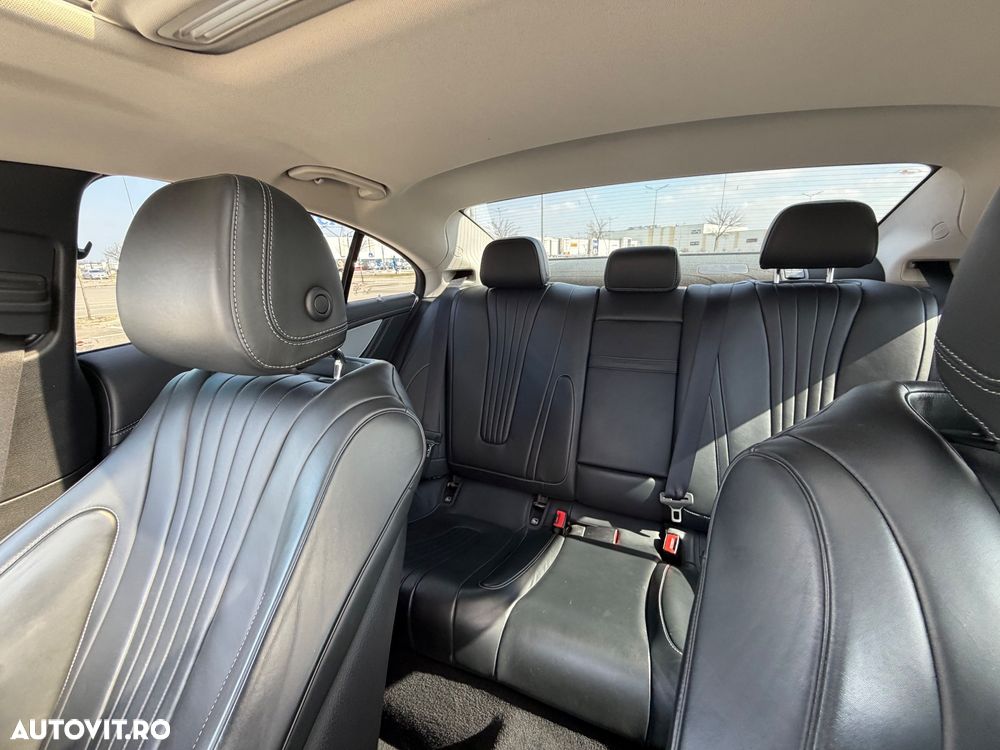 Mercedes-Benz CLS 350 d 4MATIC Aut - 33