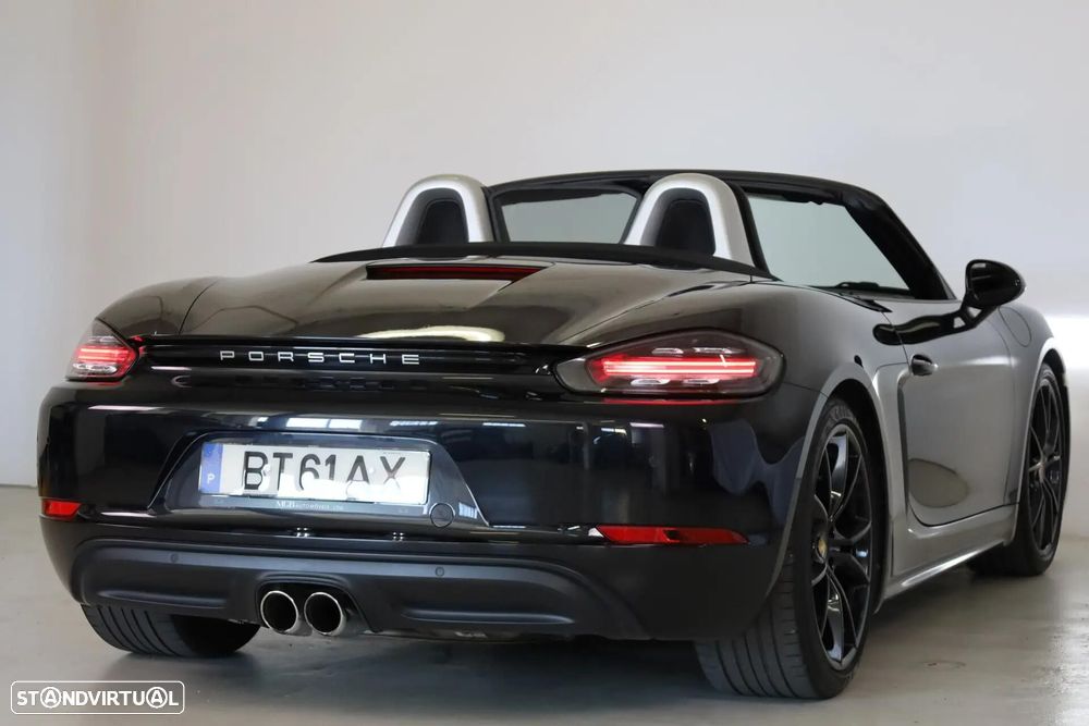 Porsche 718 Boxster 2.5 S - 18