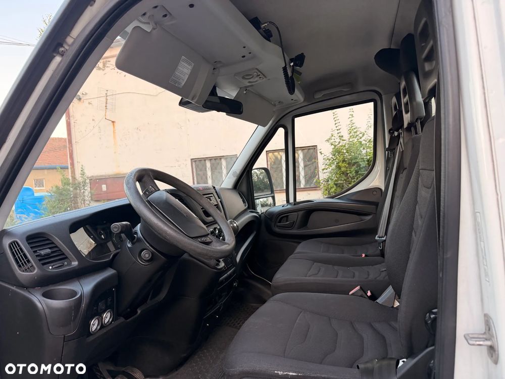 Iveco 35S17 - 6