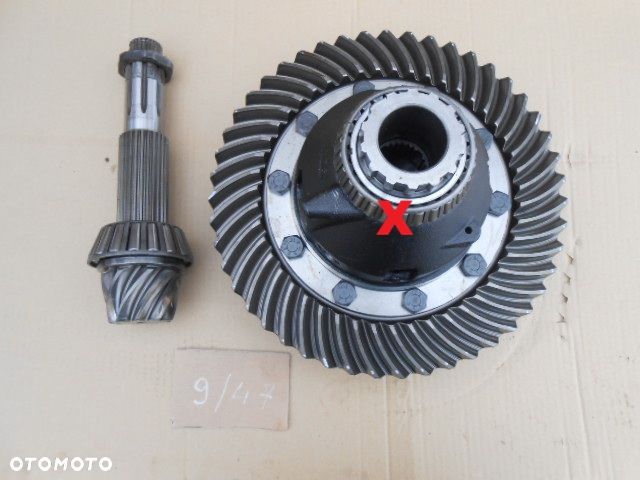 Atak 9x47 dyferencjał mostu tył tylnego New Holland T6020 - 1