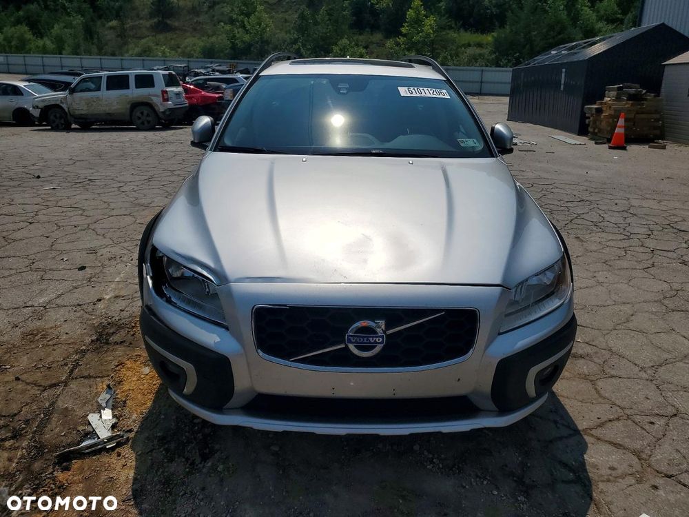 Volvo XC 70 - 6