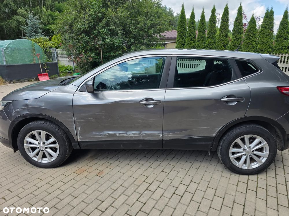 Nissan Qashqai 1.2 DIG-T Acenta EU6 - 6