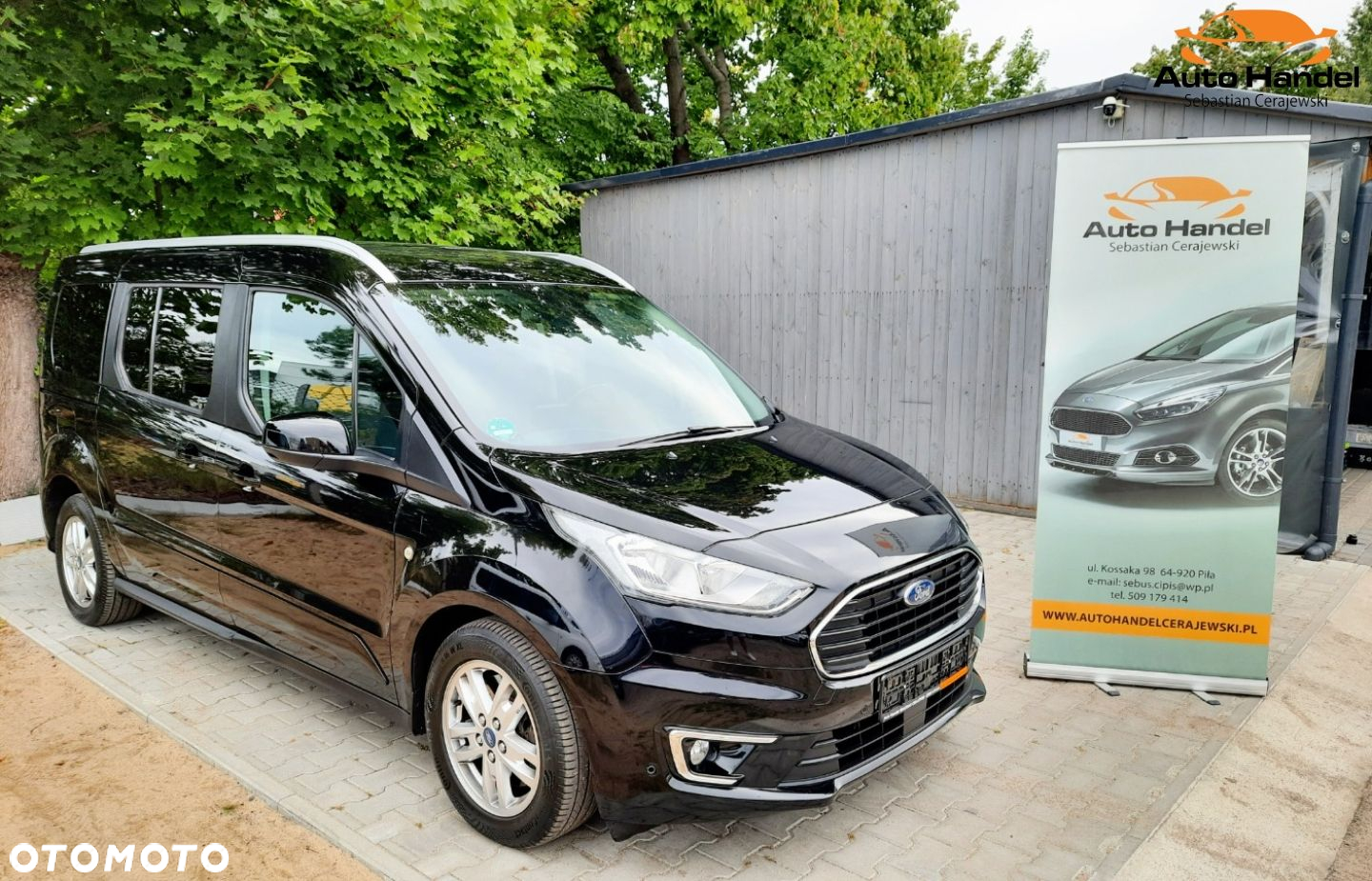Ford Tourneo Connect Grand - 2