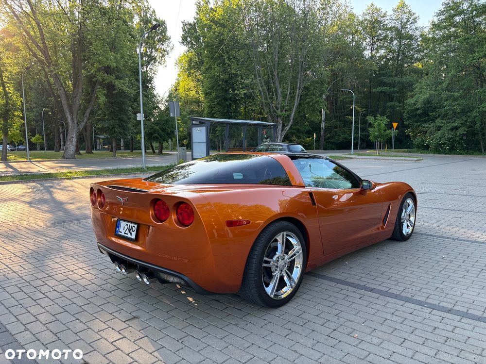 Chevrolet Corvette - 19